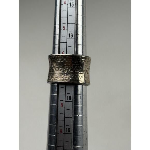 Sisae Sterling Silver Band Ring Flowers Size 6 - Picture 11 of 11